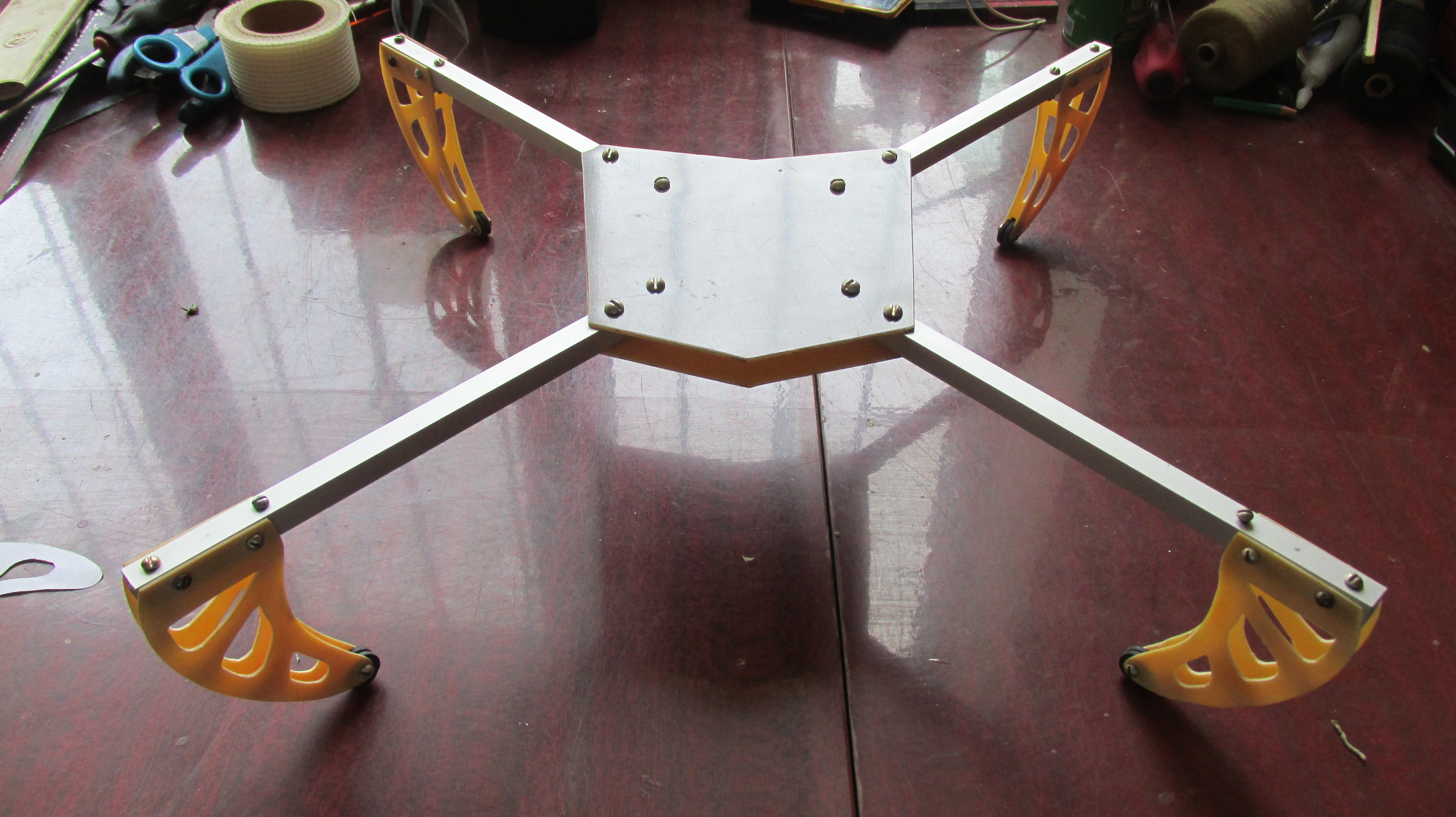 Квадрокоптер своими руками из подручных материалов очки гуглес как подключить к бпла xiaomi